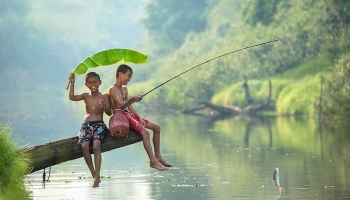 Children Playing around the world